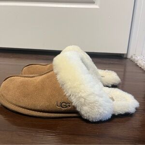 UGG Chestnut Slippers with Soft White Lining